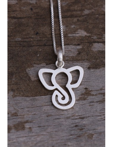 A Simple Elephant Silver Necklace